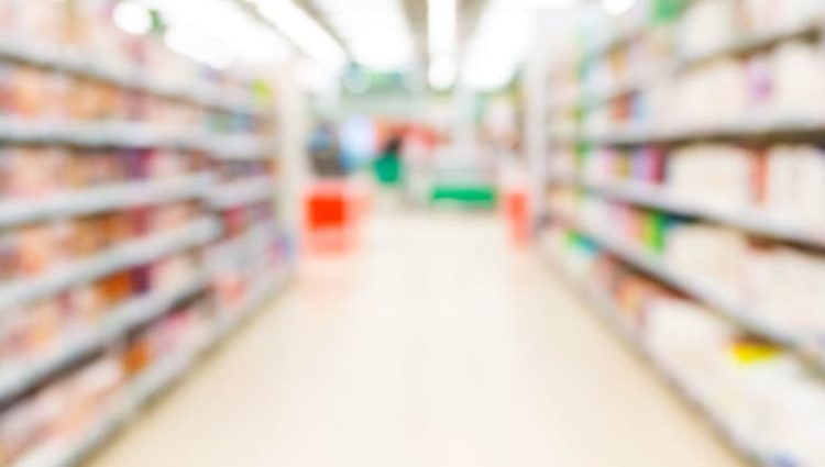 Photo of aisle of supermarket.