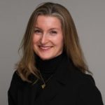 Head shot of Louise Robertshaw